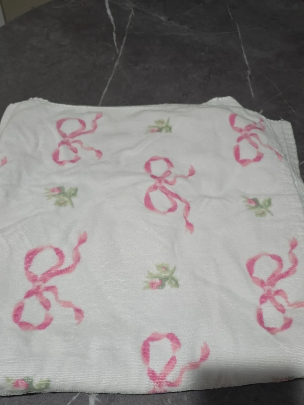 Laura Ashley Beach Pink Coquette Bows Towel